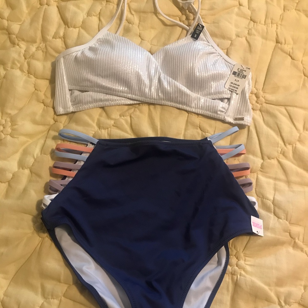 Victoria’s Secret pink bikini